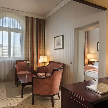 Parkhotel 1901 מלון 4*